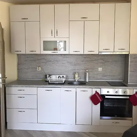 Апартаменты Ssenyange Sea View